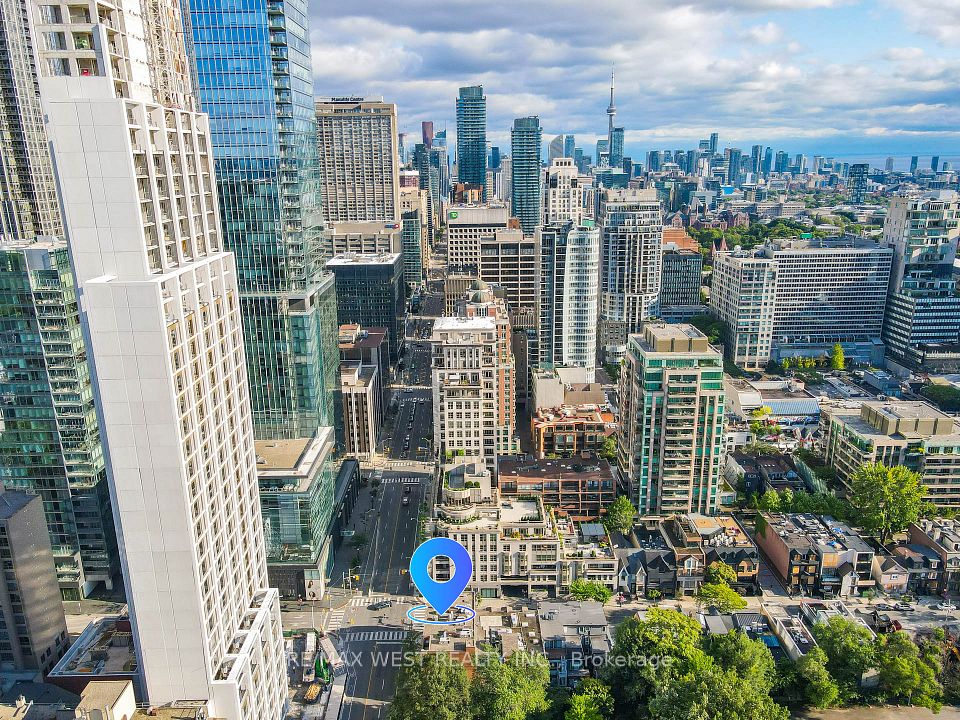 1300 Bay Street, Toronto, ON M5R 3K8