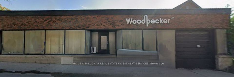 1187 Bathurst Street Commercial, Toronto, ON M5R 3H3