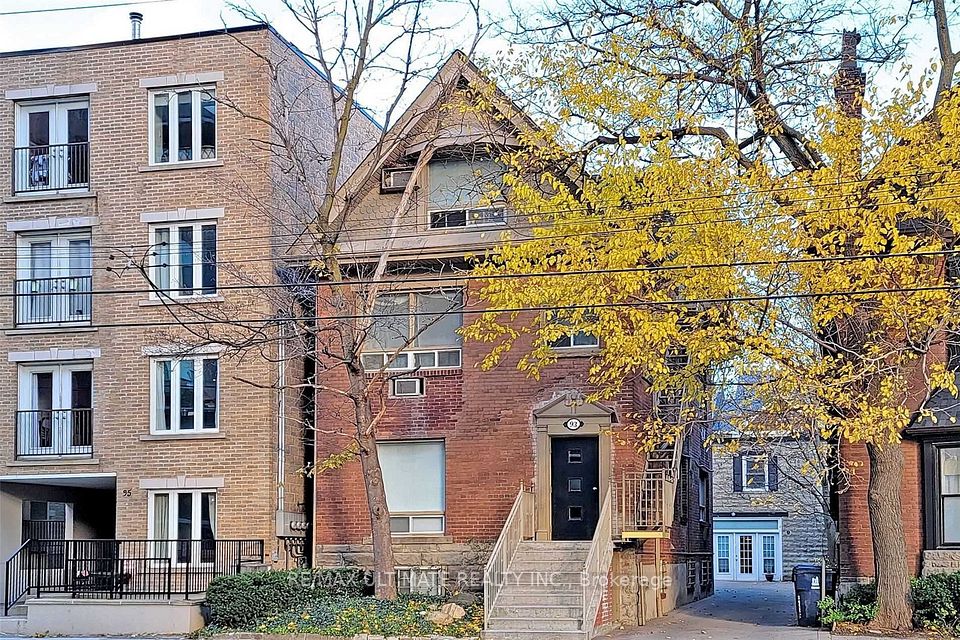 93 Spadina Road, Toronto, ON M5R 2T1