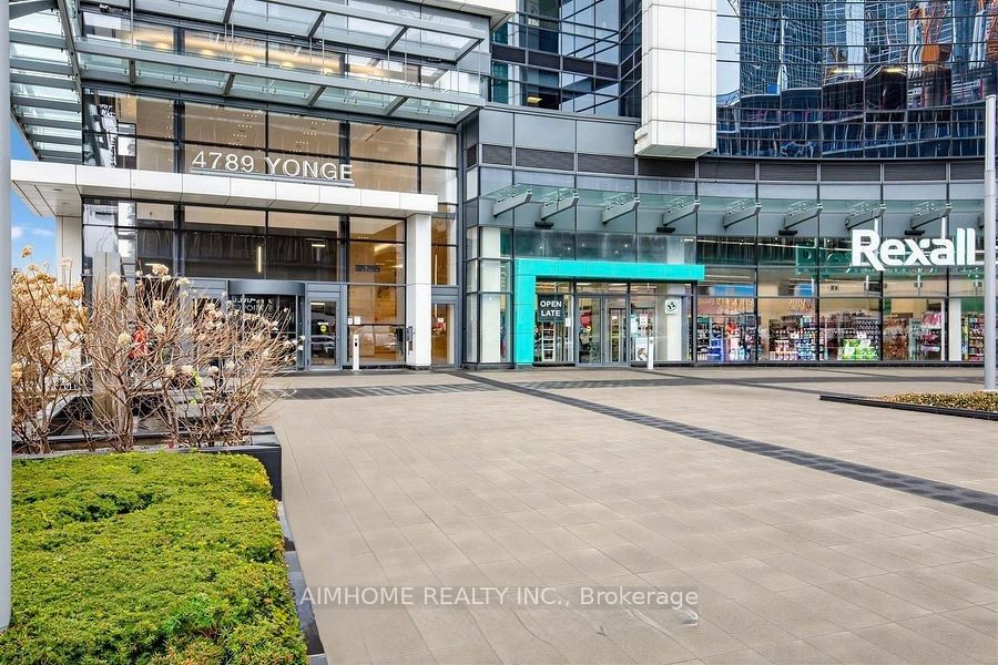 4789 Yonge Street 306, Toronto, ON M2N 5M5