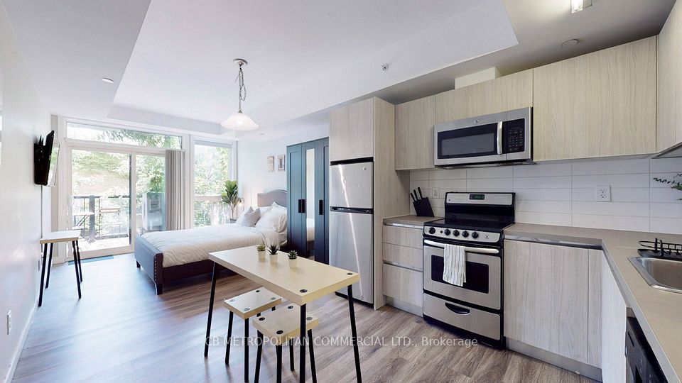 335 College Street, Toronto, ON M5T 1S2