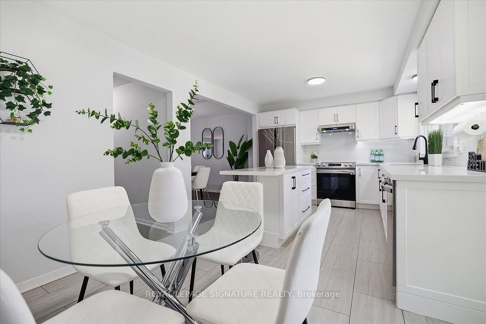 22 Snapdragon Drive, Toronto, ON M2J 4X6 at 22 Snapdragon Drive, Toronto, ON M2J 4X6, Toronto C15, ON, M2J 4X6