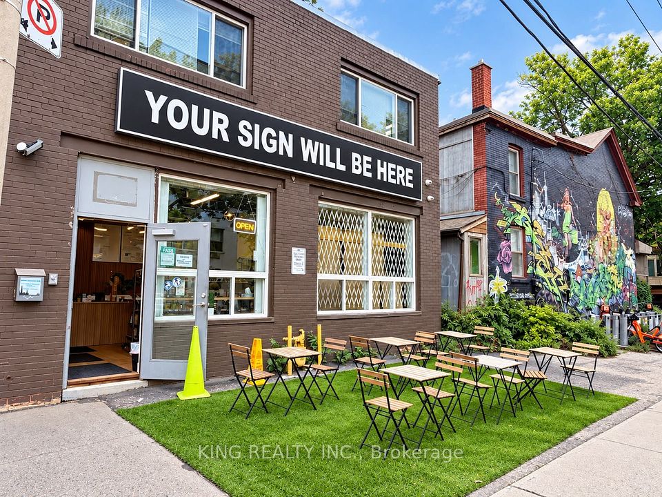 260 Niagara Street, Toronto, ON M6J 2L9