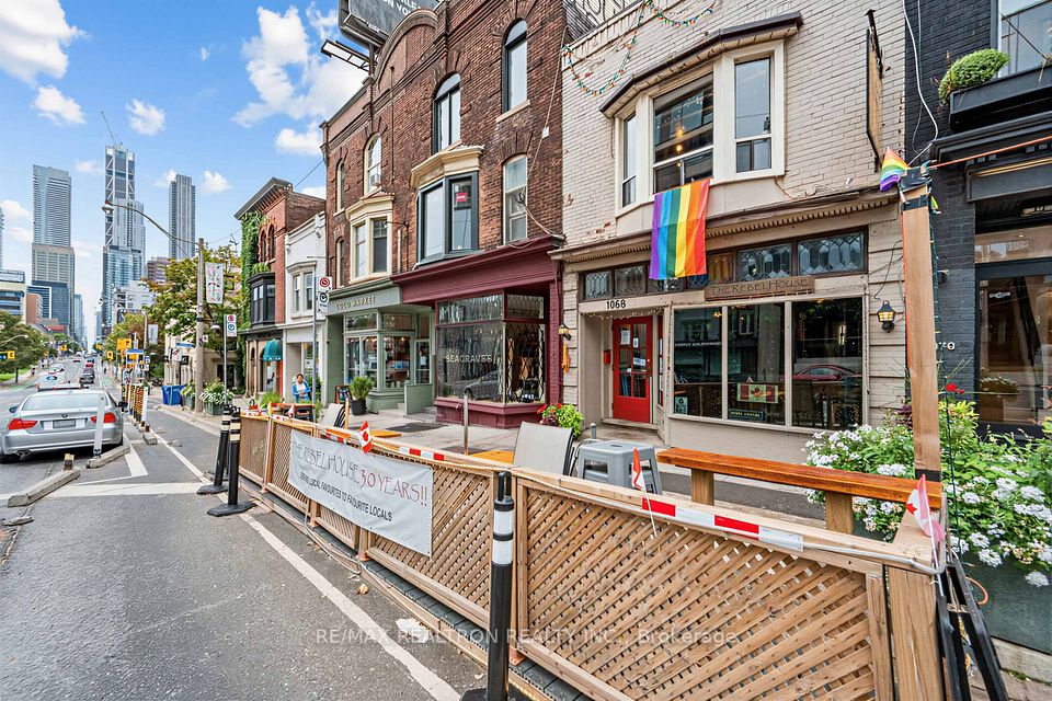 1068 Yonge Street, Toronto, ON M4W 2L4