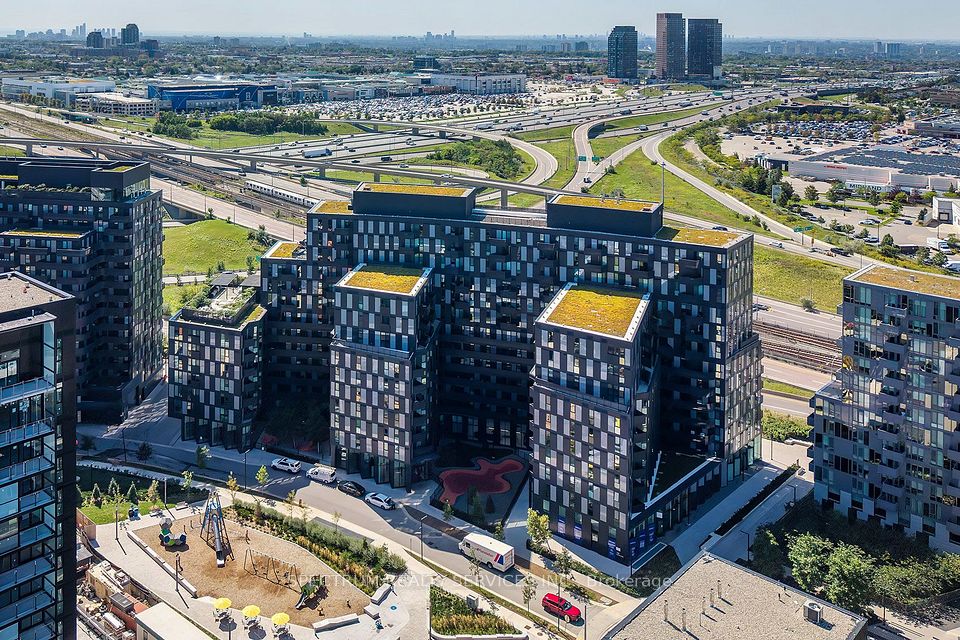 30 Tretti Way 427, Toronto, ON M3H 0E3 at 30 Tretti Way 427, Toronto, ON M3H 0E3, Toronto C06, ON, M3H 0E3