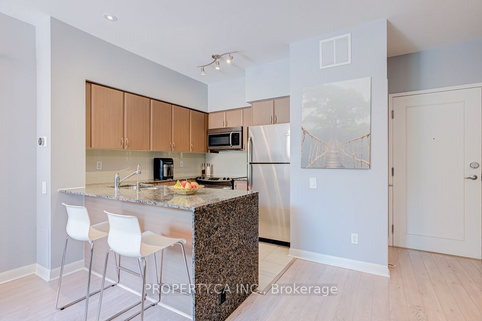525 Wilson Avenue 118, Toronto, ON M3H 0A7 at 525 Wilson Avenue 118, Toronto, ON M3H 0A7, Toronto C06, ON, M3H 0A7