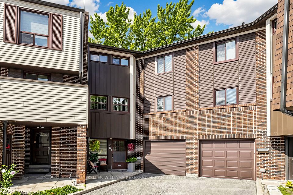 10 TURRET HILLWAY Way, Toronto, ON M2H 3A8 at 10 TURRET HILLWAY Way, Toronto, ON M2H 3A8, Toronto C15, ON, M2H 3A8