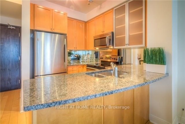 18 Yorkville Avenue 1406, Toronto, ON M4W 3Y8 at 18 Yorkville Avenue 1406, Toronto, ON M4W 3Y8, Toronto C02, ON, M4W 3Y8