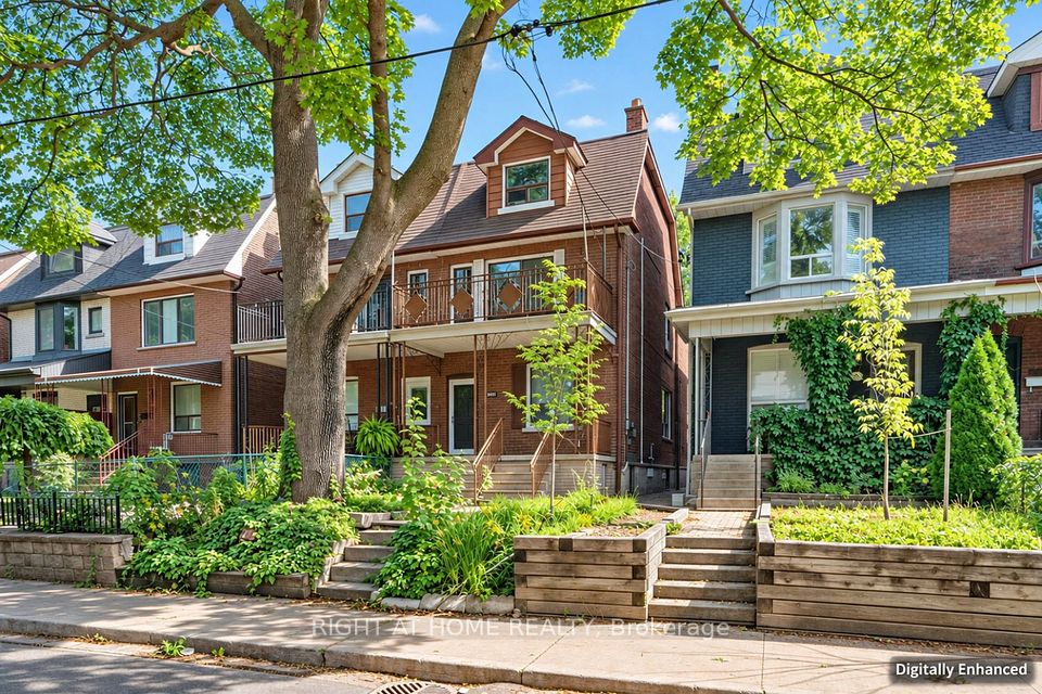 195 Grace Street, Toronto, ON M6G 3A7 at 195 Grace Street, Toronto, ON M6G 3A7, Toronto C01, ON, M6G 3A7