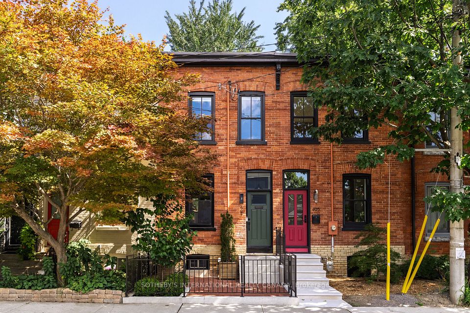 497 Sackville Street, Toronto, ON M4X 1T6 at 497 Sackville Street, Toronto, ON M4X 1T6, Toronto C08, ON, M4X 1T6