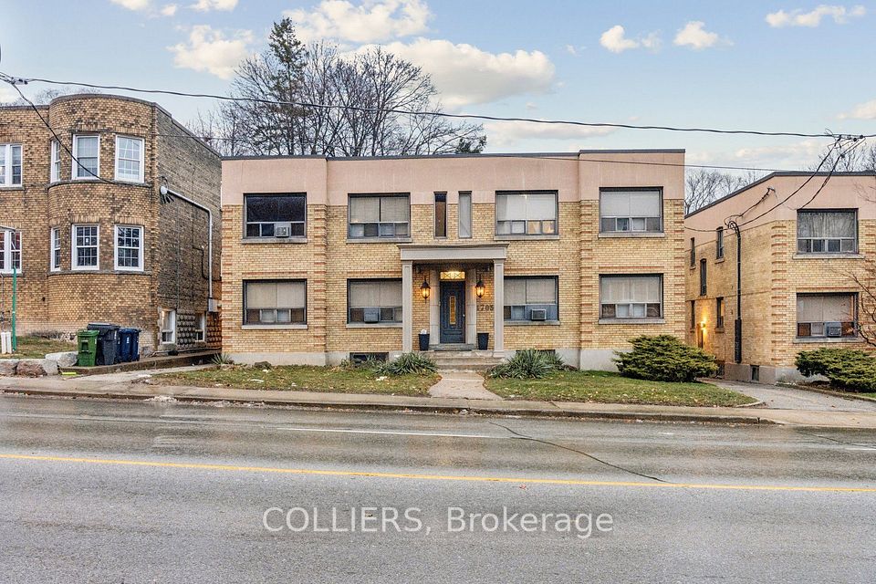 1703/1705 Bathurst Street, Toronto, ON M5P 3K2