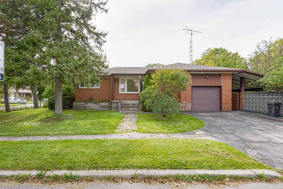 260 Moore Park Avenue, Toronto, ON M2M 1N6 at 260 Moore Park Avenue, Toronto, ON M2M 1N6, Toronto C07, ON, M2M 1N6