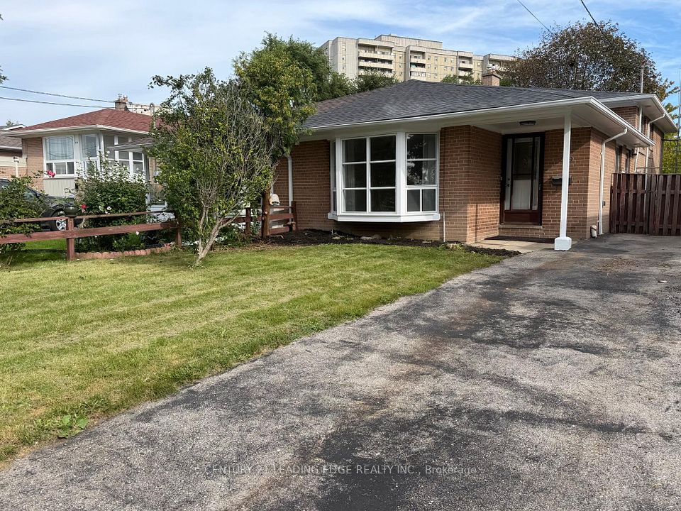 219 Lynedock Crescent, Toronto, ON M3A 2B5 at 219 Lynedock Crescent, Toronto, ON M3A 2B5, Toronto C13, ON, M3A 2B5