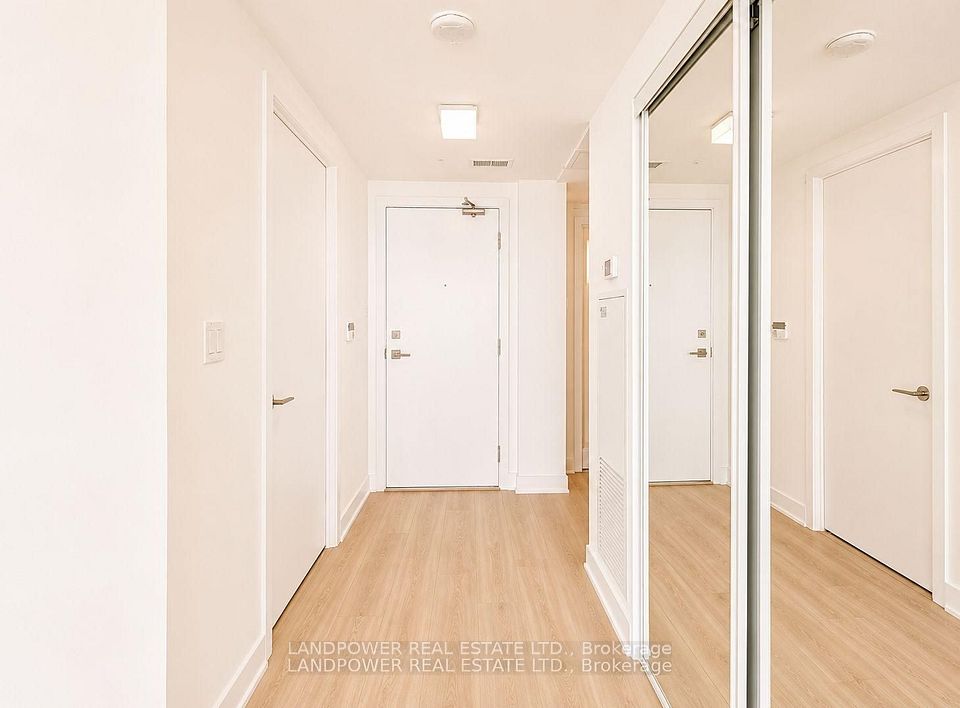 12 York Street 5101, Toronto, ON M5J 0A9 at 12 York Street 5101, Toronto, ON M5J 0A9, Toronto C01, ON, M5J 0A9