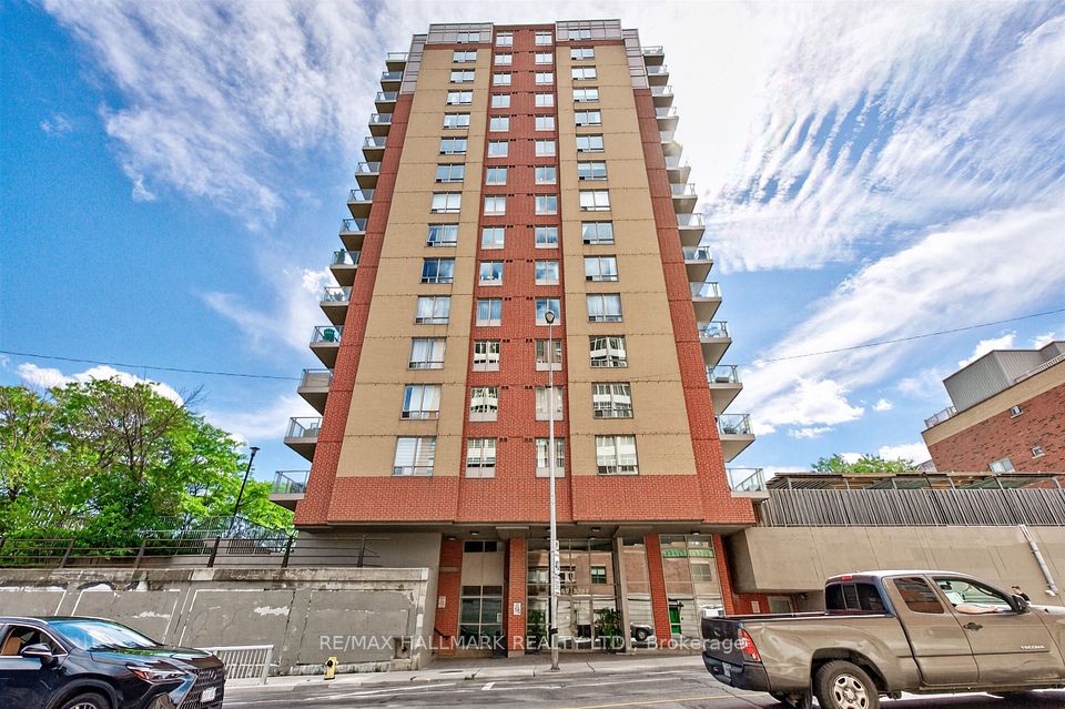 1369 Bloor Street W 806, Toronto, ON M6P 4J4 at 1369 Bloor Street W 806, Toronto, ON M6P 4J4, Toronto C01, ON, M6P 4J4