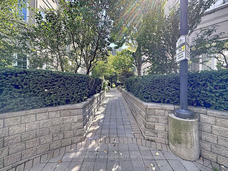 16 Humberstone Drive 102, Toronto, ON M2N 7C1 at 16 Humberstone Drive 102, Toronto, ON M2N 7C1, Toronto C14, ON, M2N 7C1