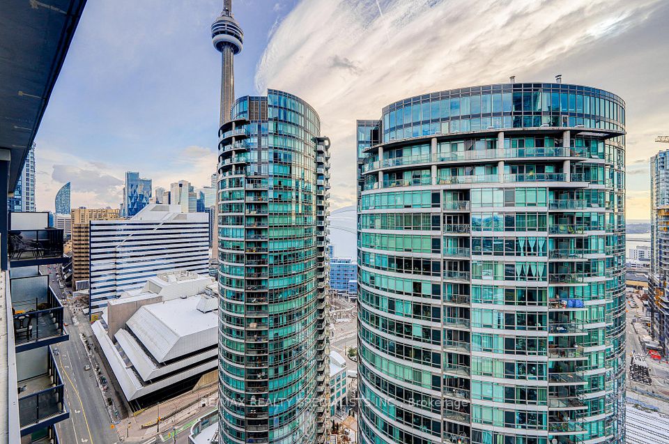 352 Front Street 2305, Toronto, ON M5V 0K3 at 352 Front Street 2305, Toronto, ON M5V 0K3, Toronto C01, ON, M5V 0K3