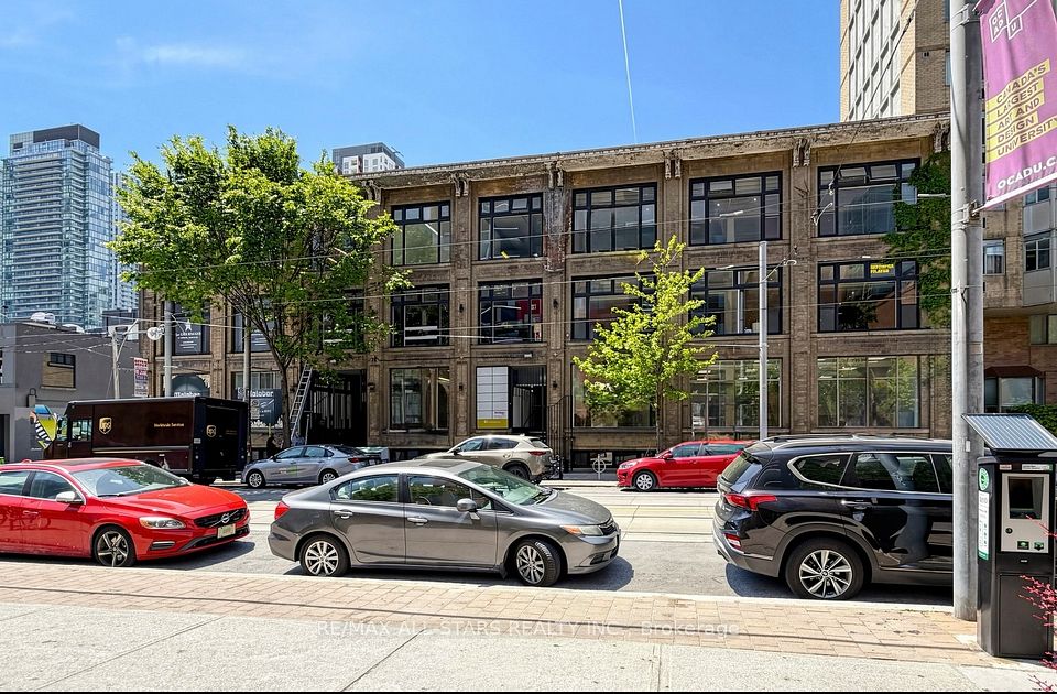 14 McCaul Street 103, Toronto, ON M5T 1V6