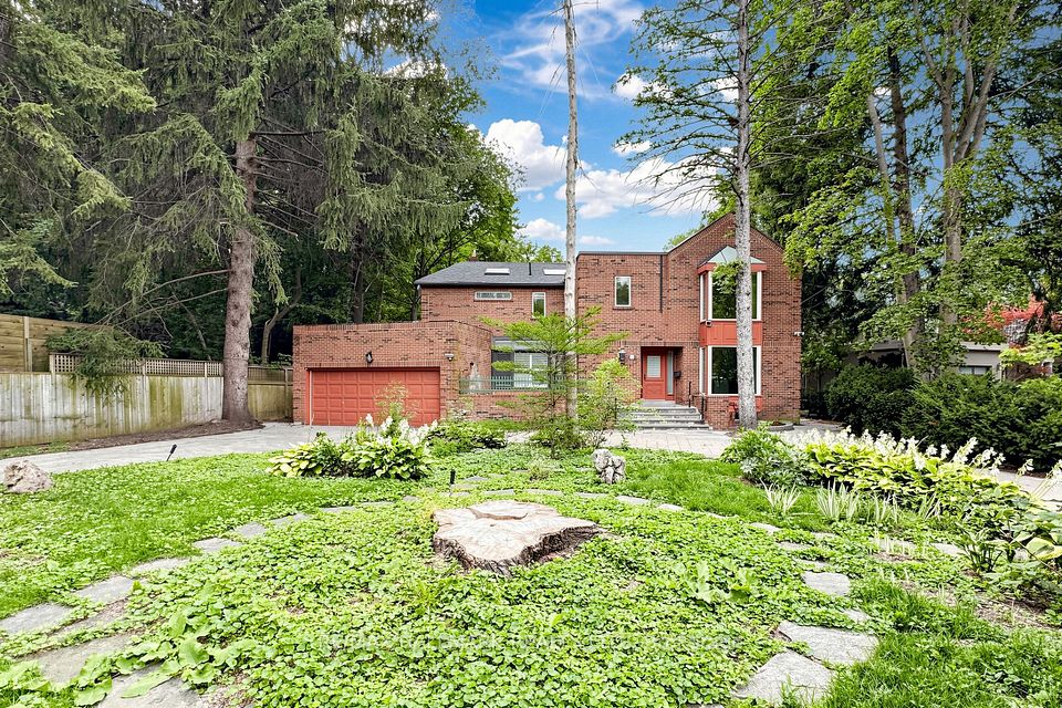 40 Donino Avenue, Toronto, ON M4N 2W7 at 40 Donino Avenue, Toronto, ON M4N 2W7, Toronto C12, ON, M4N 2W7