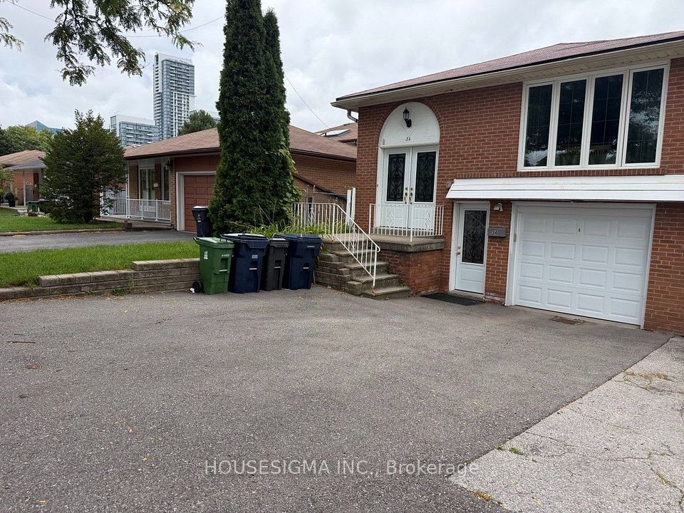 Semi-Detached  at 34 Ladner Drive, Toronto, ON M2J 3Z7, Toronto C15