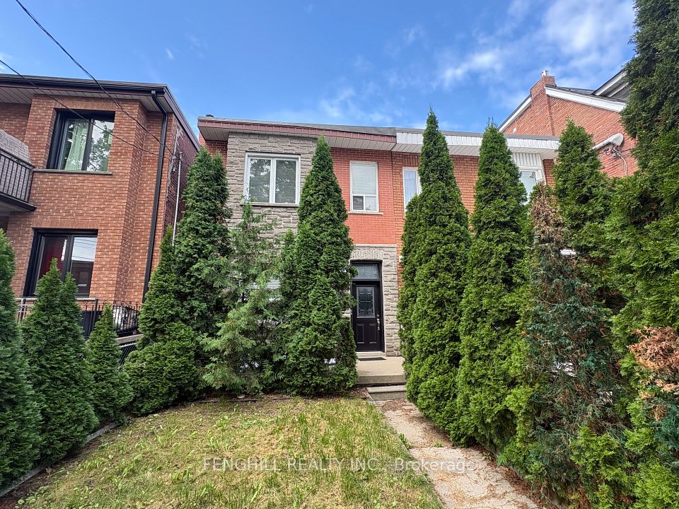 Semi-Detached  at 270 Clinton (Main Level) Street, Toronto, ON M6G 2Y6, Toronto C01