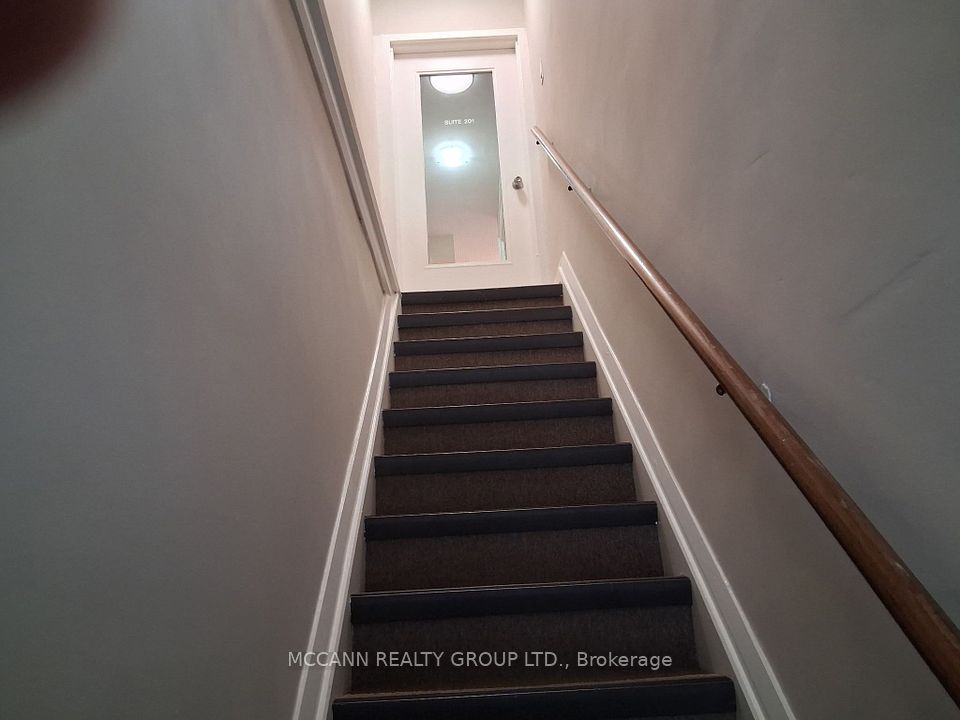 3313 Yonge Street 201, Toronto, ON M4N 2L9