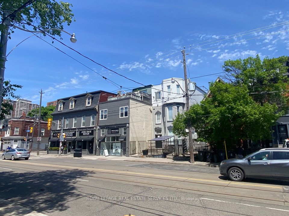 Detached at 206 Carlton Street 107, Toronto, ON M5A 2L1, Toronto C08