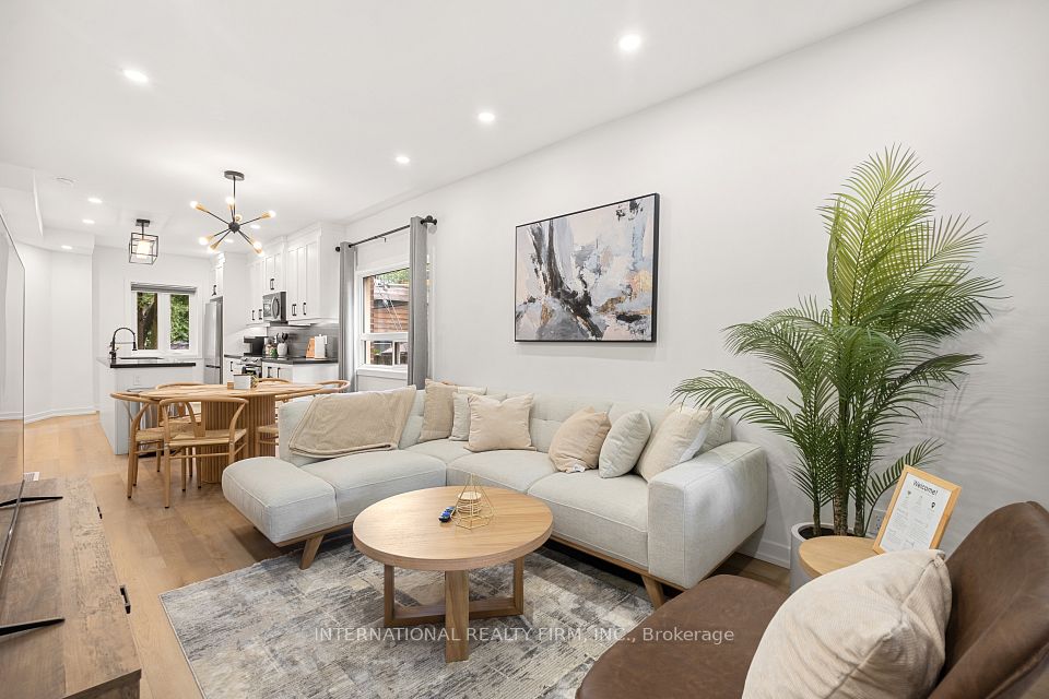 Semi-Detached  at 171 Duplex Avenue, Toronto, ON M5P 2A8, Toronto C03