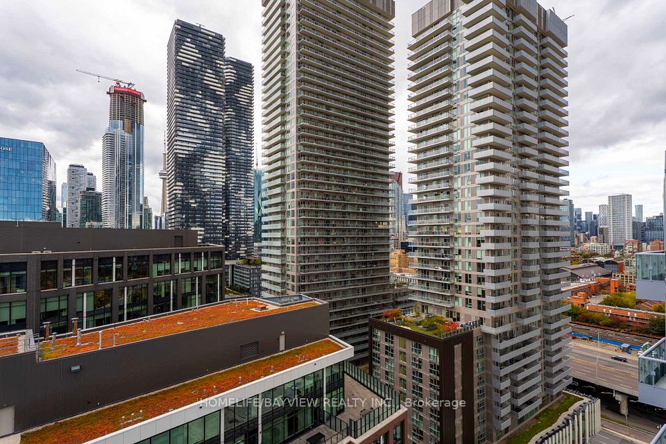 Condo Apartment at 15 Richardson Street 2016, Toronto, ON M5A 0Y5, Toronto C08