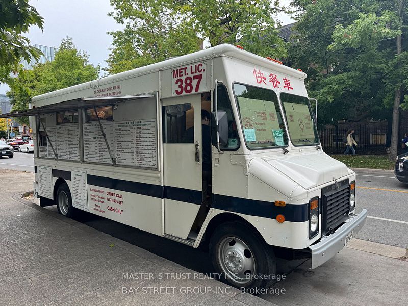 110 St George Street, Toronto, ON M5S 2E5