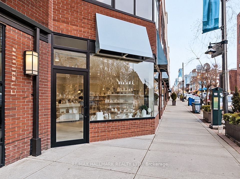 1248 Yonge Street, Toronto, ON M4T 1W5