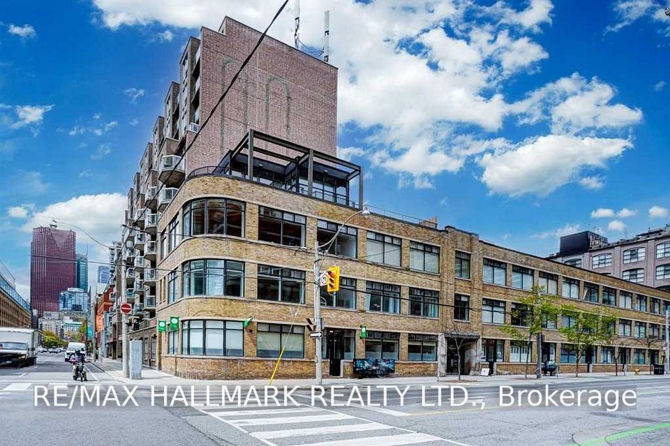 80 Sherbourne Street 106, Toronto, ON M5A 2R1