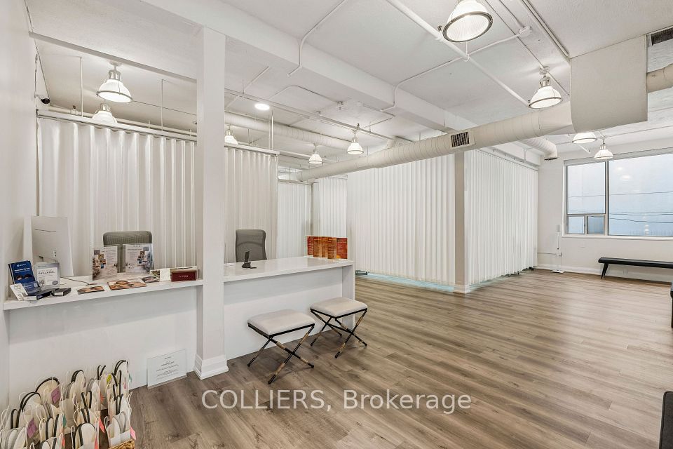 147 Spadina Avenue 204, Toronto, ON M5V 2L7