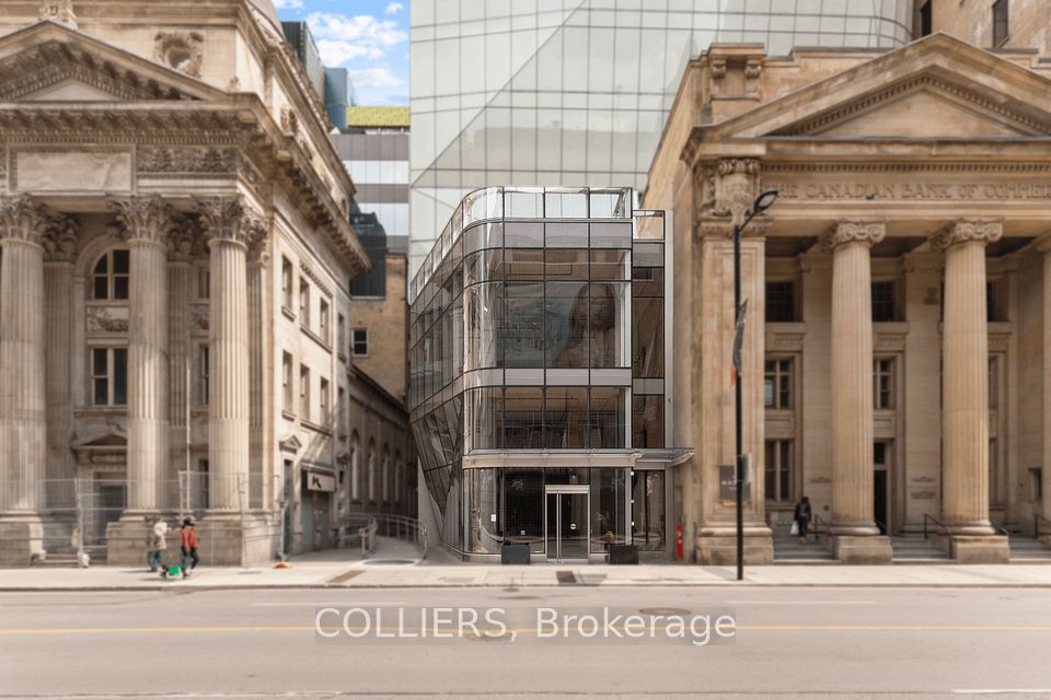 201 Yonge Street, Toronto, ON M5B 1M4