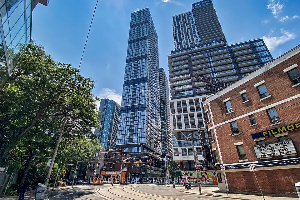 Condo Apartment at 181 Dundas Street E 1701, Toronto, ON M5A 0N5, Toronto C08