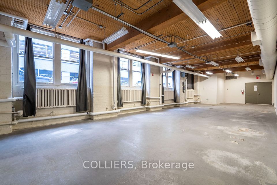 30 Duncan Street Lower Level - South, Toronto, ON M5V 2C4