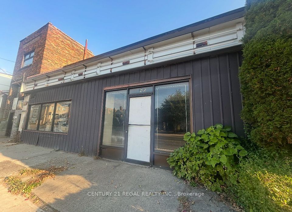 545 VAUGHAN Road, Toronto, ON M6C 2R2