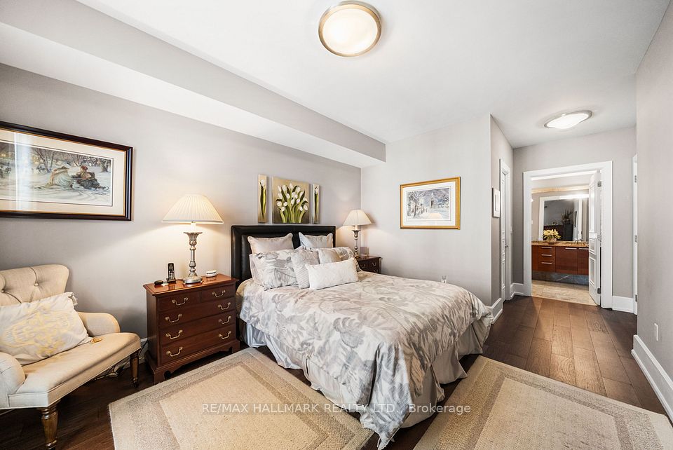 662 Sheppard Avenue E 807C, Toronto, ON M2K 3E6 13