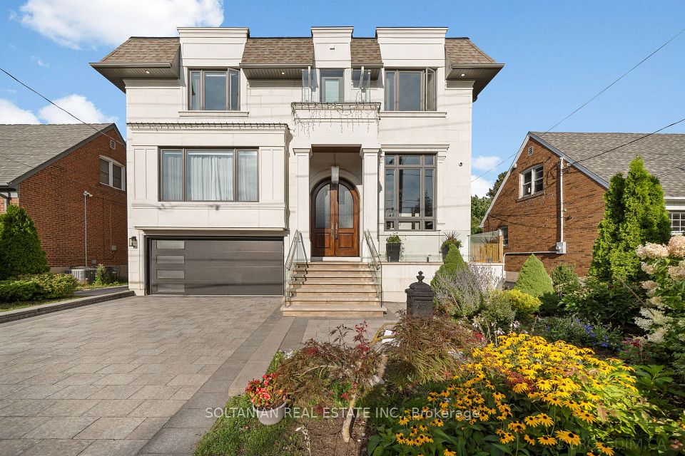 Detached at 15 Calvin Avenue, Toronto, ON M2N 5E4