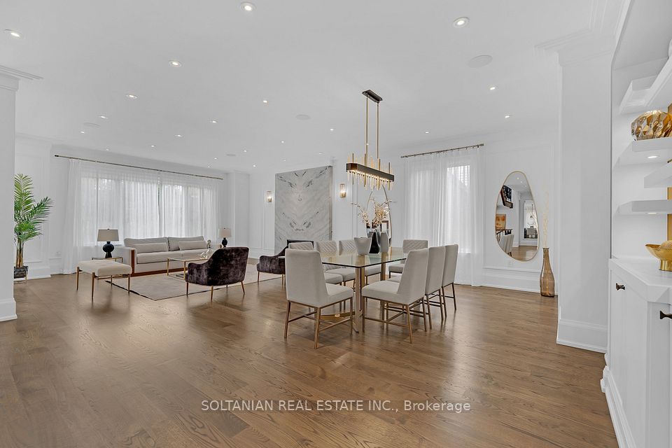 15 Calvin Avenue, Toronto, ON M2N 5E4 8