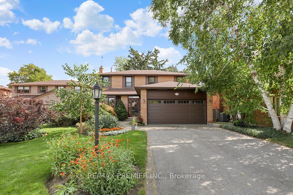 19 Temagami Court, Toronto, ON M2M 4E6 23