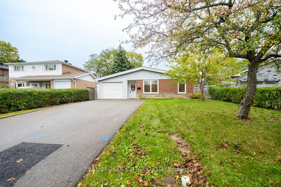 Detached at 53 Kingslake Road, Toronto, ON M2J 3E4