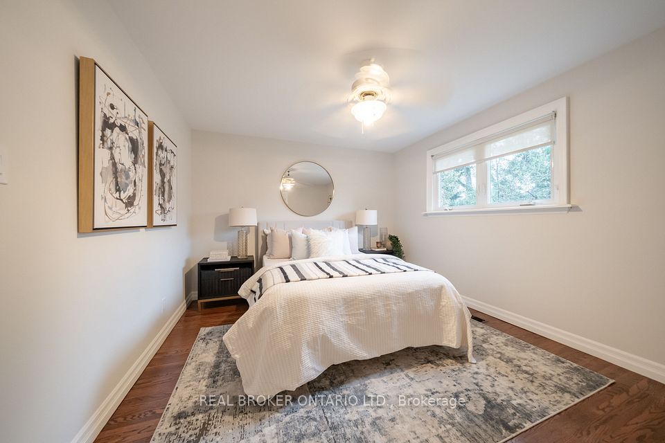 53 Kingslake Road, Toronto, ON M2J 3E4 12
