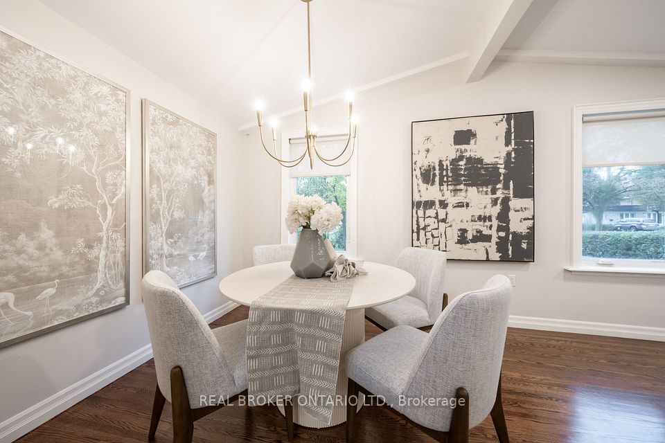 53 Kingslake Road, Toronto, ON M2J 3E4 5