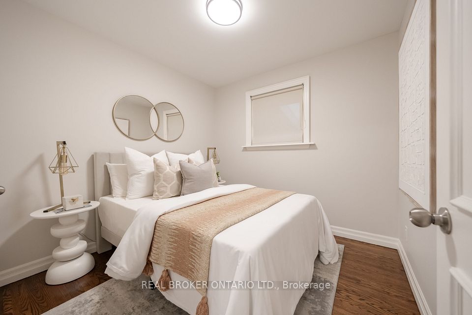 53 Kingslake Road, Toronto, ON M2J 3E4 14