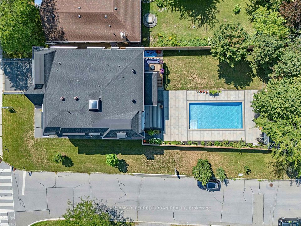 35 Lloydminster Crescent, Toronto, ON M2M 2R9 6