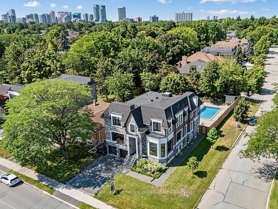 35 Lloydminster Crescent, Toronto, ON M2M 2R9 5