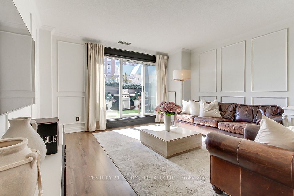 18 Concorde Place LP915, Toronto, ON M3C 3T9 18