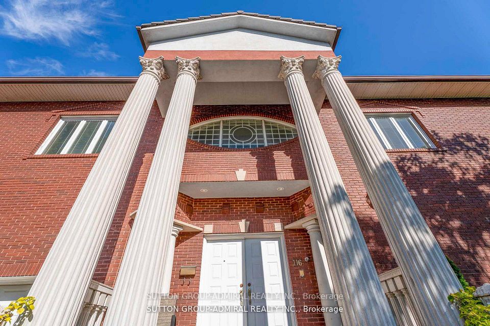 116 Goulding Avenue, Toronto, ON M2M 1L4 3