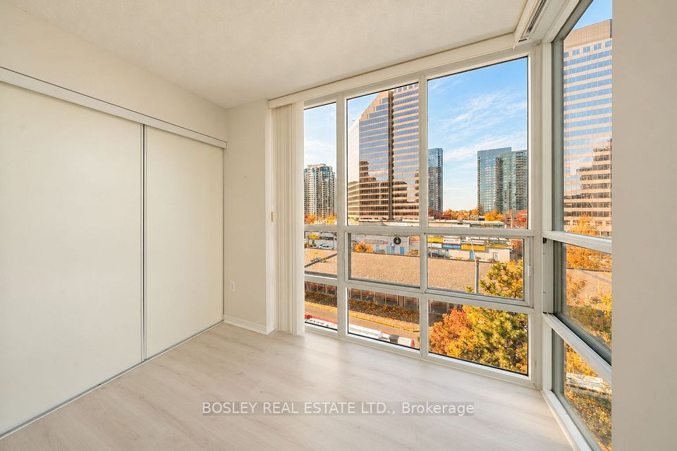 1 Pemberton Avenue 502, Toronto, ON M2M 4L9 11